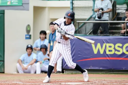 ▲日本隊開路先鋒外山泰基第2打席改用左打，不過敲出滾地球出局。（圖／中華棒協提供）