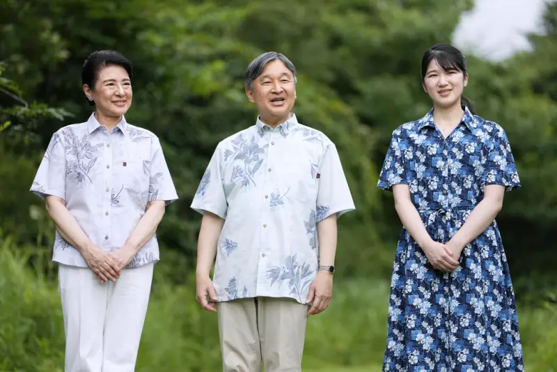 ▲日本德仁天皇、雅子皇后和愛子公主七月中旬到栃木縣那須高原的「那須御用邸」靜養。（圖／美聯社／達志影像）