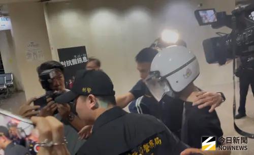 夜店公關遭割喉！精神科醫曝「恐怖情人」警訊　自保5招
