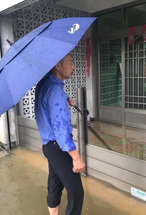 掛念南部風災！韓國瑜深夜發長文　憂心關稅犧牲庶民利益
