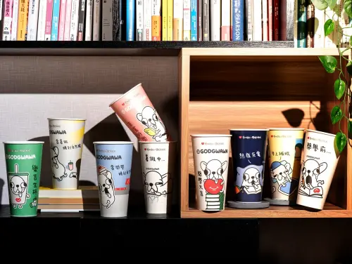 清心福全聯名變種吉娃娃！人氣小燈箱全台開搶　可不可聯名甜甜圈
