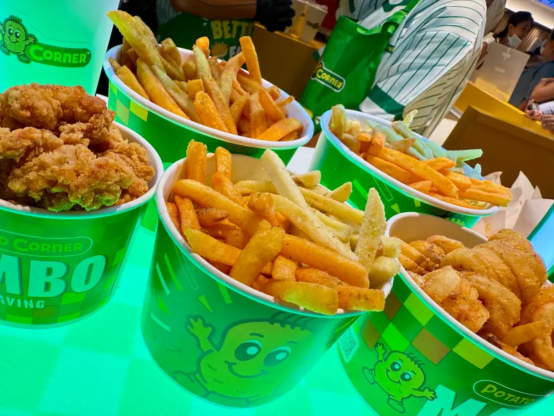 ▲富錦樹代理新品牌「Potato Corner」，預料會再掀起一股排隊風潮。（圖／記者周淑萍攝）