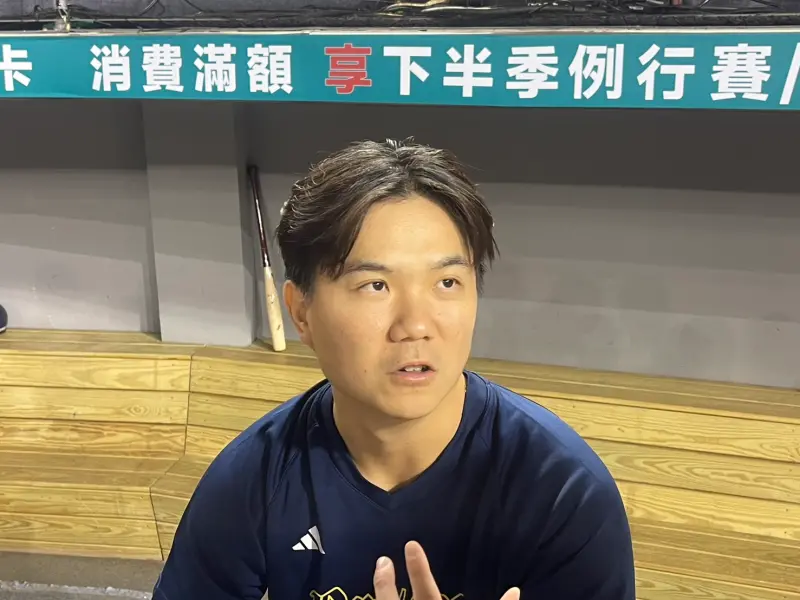 ▲江坤宇今（1）日賽前受訪時回顧前日衝突，表示時機點確實比較敏感，也很謝謝隊友挺他，至於今年好像特別容易挨觸身球，江坤宇也無奈曝心聲。（圖／記者林子翔攝）