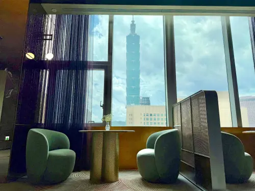 星巴克,全台最大星巴克,Dream Plaza,Siren's Lounge,尊榮體驗區,江振誠 ▲(圖/記者蕭涵云攝)