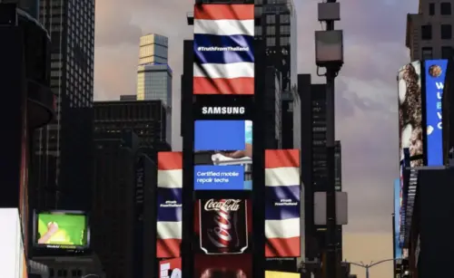 泰國國旗高掛紐約時代廣場　企業挺身愛國發聲對抗資訊戰
