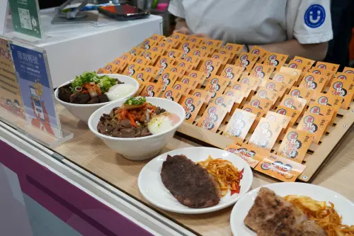 屋馬祭出 500 元刮刮卡活動,最大獎為價值 5,680 元的豪華套餐。 ▲屋馬祭出 500 元刮刮卡活動,最大獎為價值 5,680 元的豪華套餐。