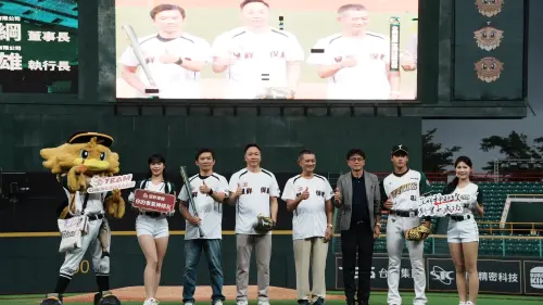 實際行動挺國球　呈祥保經攜手台鋼雄鷹展開多元品牌活動
