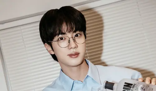 當BTS Jin朋友太幸福!送禮塞爆旗安84家門口 他看傻:太多了啦