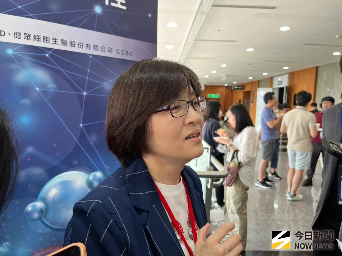 ▲衛福部醫事司司長劉越萍提到，國內並未核准外泌體治療行為。（圖／記者張乃文攝）