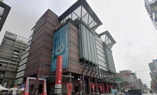 8/3停班課百貨、電影院有開嗎？新光三越、高雄漢神巨蛋營業時間
