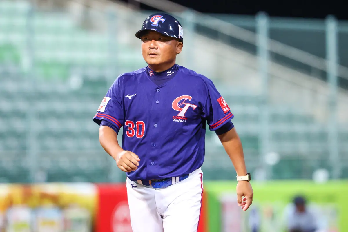 ▲U12中華隊總教練章子健昨日在超級循環賽違規使用投手，今日在季軍賽遭到禁賽，。（圖／中華棒協提供）