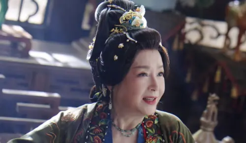 恬妞拍《朝雪錄》遭酸蒼老！她自信曬素顏、皺紋　粉絲讚：真美人
