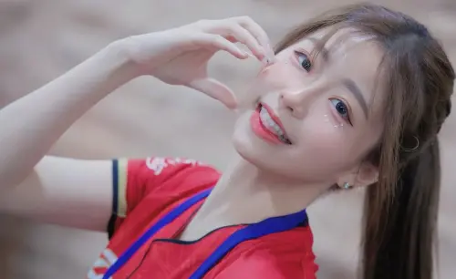 柳柳緋聞對象BMW男真實身分曝光！知情人士澄清：其實是經紀人
