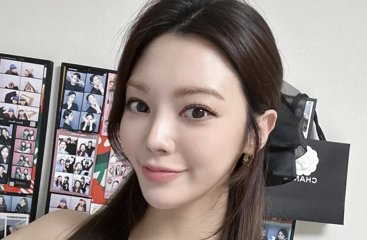 ▲女團After School成員Lizzy在4年前酒駕形象受創，事發至今都接不到任何演藝圈工作。近日她在節目中承認當年不懂天高地厚，犯了大錯後就連心愛的隊友都躲著她。（圖／@luvlyzzy IG）