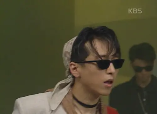 宋英奎車內身亡！資深歌手同步被爆出陳屍飯店　2人死因全都不明
