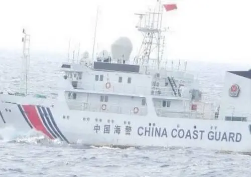 ▲中國大陸多艘海警船近日侵擾我國東沙海域。(圖／海巡署東南沙分署提供)