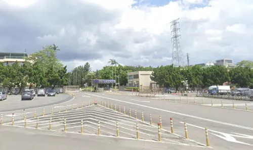 中科院龍門院區驚傳火警！大量濃煙狂竄　警消獲報趕往現場馳援
