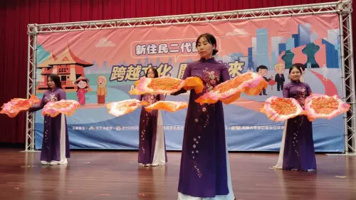 ▲論壇當日邀請多組新住民團體帶來精彩演出，展現文化融合的動人風貌。（圖／翻攝畫面）
