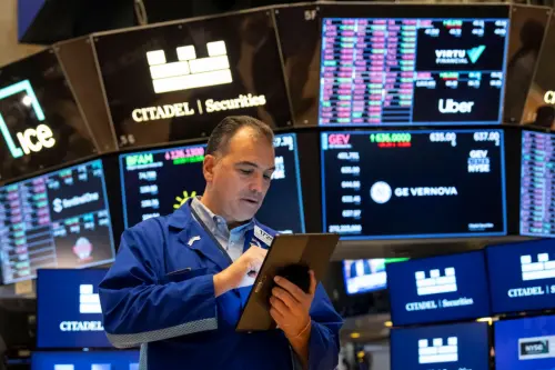 美股四大指數重挫台股剉咧等　專家估下週恐跌千點
