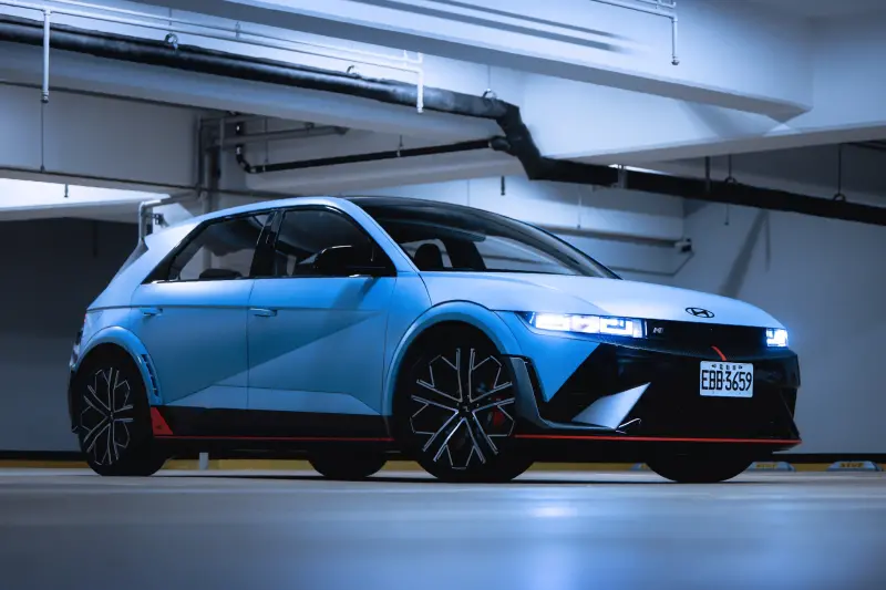 ▲現代汽車（HYUNDAI）台灣總代理南陽實業宣布，因應關稅大戰，旗下電動車IONIQ 5或IONIQ 6 EV400兩車型，砍價30萬元。圖為IONIQ 5_N。（圖／Hyundai Taiwan臉書）