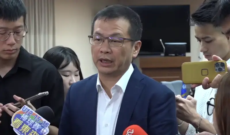 ▲國民黨團首席副書記長羅智強說，黨團現在就是採共識決。（圖／翻攝畫面）