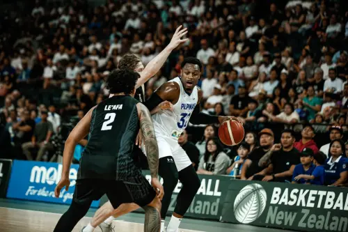 ▲布朗利依舊扮演菲律賓隊重要得分箭頭，內線雙塔法哈多與阿吉拉壓陣，配上拉莫斯與湯普森領軍後場，整體戰力相當完整。（圖／取自FIBA）