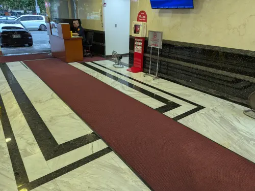 立法院抵擋不住大雨淹水。(圖/讀者提供) ▲立法院抵擋不住大雨淹水。(圖/讀者提供)