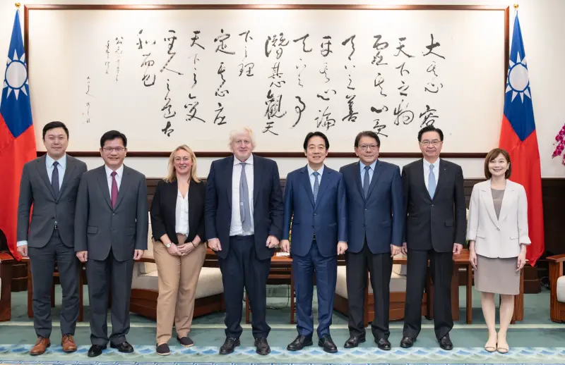 ▲賴清德接見「英國前首相強生訪團」。(圖/總統府提供)