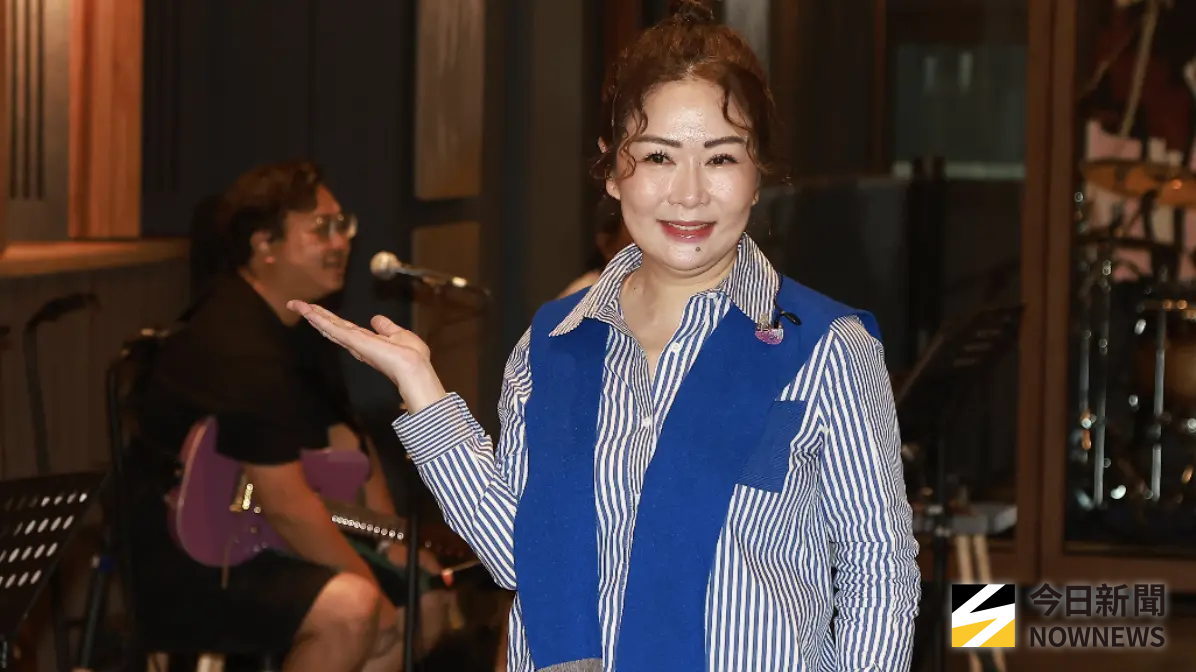 ▲張秀卿（如圖）將於本月23日於台南舉辦《張秀卿辣妹駕到演唱會》，今（5）日稍早她出席彩排記者會，預告演唱會上邀來吳宗憲當嘉賓，對方就算0酬勞屆時也要上台支持，讓她榮幸有加喊話：「只好以身相許，I love you！下輩子我要嫁給你。」（圖／記者葉政勳攝影）