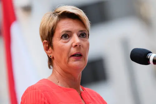 關稅從39%降至15%！瑞士與美國達成貿易協議　承諾投資2千億美元
