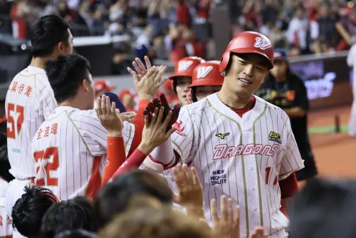 中職／兄弟差點又演逆轉！朱育賢逆轉砲險成空包彈　味全4：3險勝
