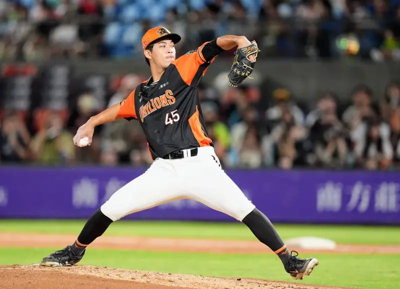 中職／周彥農連4保送平「隊史最慘」！兄弟只敲6安　8：3大勝統一