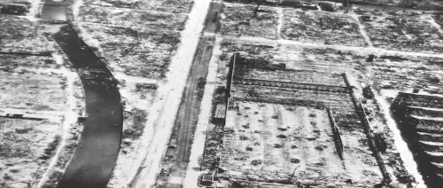 ▲1945年8月9日，第二顆原子彈在長崎投下，留下一片廢墟，約7萬人罹難。距離第一顆原子彈在廣島投下僅三天。（圖／美聯社／達志影像）