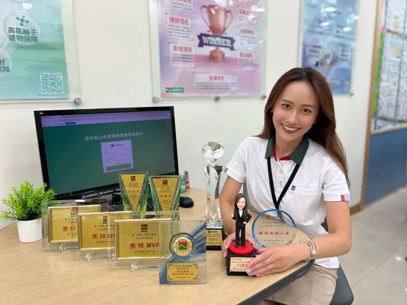 ▲信義房屋大安店專案經理黃聖詒認為，好的服務是「想在客戶前面」。她自己北漂打拚買了房，也期盼能繼續用專業，幫助更多人找到安身立命的居所。（圖／信義房屋提供）