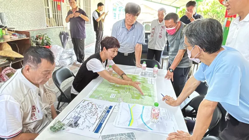 ▲台南菁寮水患對症下藥　陳亭妃「圖表一開」跨單位擬定方案（圖／陳亭妃提供）