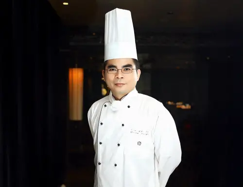 ▲現任台北遠東香格里拉「香宮」港點主廚的陳崑裕師傅（人稱阿裕師傅），是粵點界公認的大師級人物。（圖／台南遠東飯店提供）