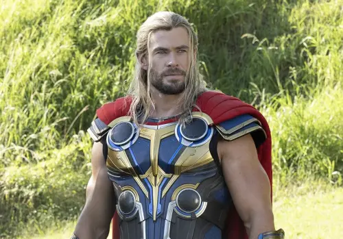 ▲克里斯漢斯沃的演藝生涯，因為扮演雷神索爾，有了巨大改變，對於這段旅程心存感激。（圖／摘自IMDb）