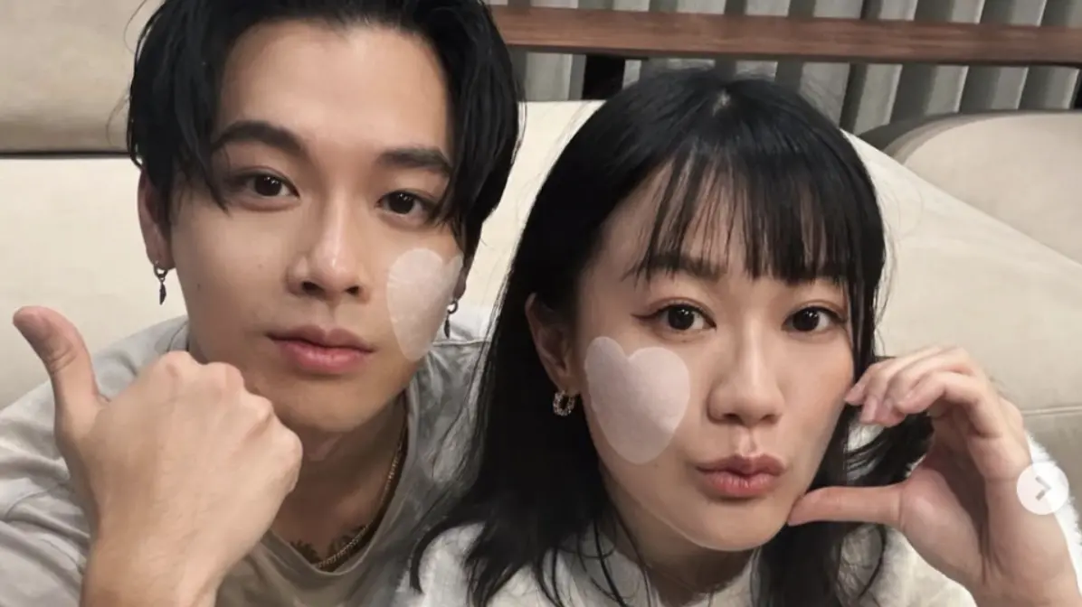 ▲高爾宣（左）太太芮德（右）生了！夫妻倆喜迎二寶，生產時因高爾宣在外地工作，是靠親友協助，並實況轉播給高爾宣知道。（圖／翻攝自高爾宣IG＠osn.osn）