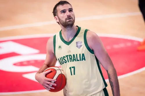 亞洲盃男籃／澳洲97：61大勝韓國！豪取盃賽13連勝　麥克維轟20分
