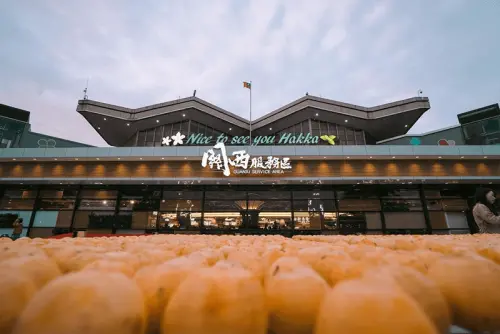 不是清水休息站！台灣「最強國道服務區」是它　美食、景點雙冠軍
