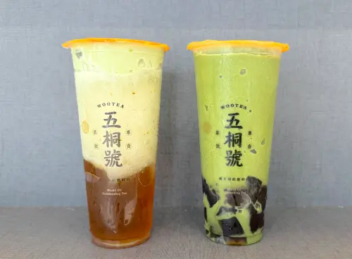 ▲五桐號盛夏開喝冰沙手搖飲料，「抹茶冰沙」、「抹茶奶霜」受到網友熱烈討論。（圖／記者蕭涵云攝）