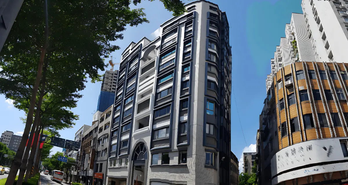 ▲文化路華廈立面修繕後煥然一新。(圖/新北城鄉發展局提供)