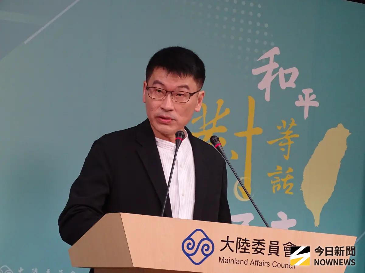 ▲陸委會副主委兼發言人梁文傑主持例行記者會。（圖／記者呂炯昌攝，2025.08.07）