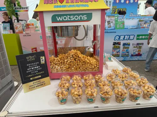 ▲點金會員還可以領取爆米花。（圖／記者鍾怡婷攝）