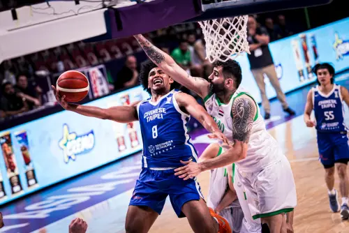 ▲中華隊在下半場將分數拉開，圖為賀丹切入上籃。（圖／取自FIBA亞洲盃官網）