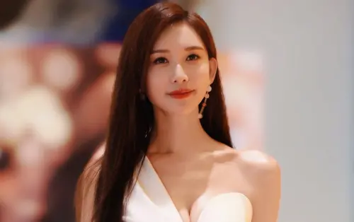 ▲林志玲繼生煎包後再吃播！不顧鏡頭狂吸入　粉絲驚：女神也吃泡麵。（圖／FB@林志玲Chiling Lin）