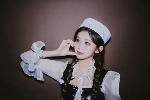 李珠珢粉絲快追蹤！開新IG帳號分享女僕照　球迷：像童話故事公主
