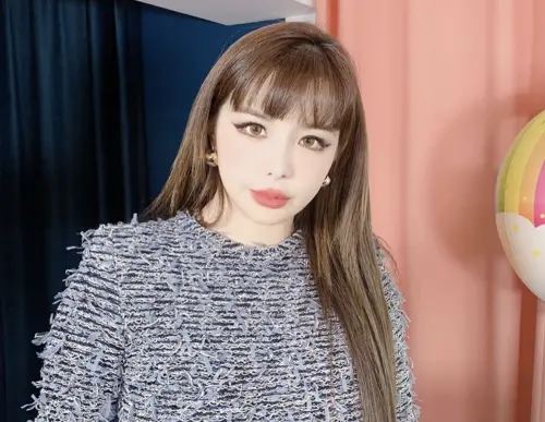 2NE1朴春PO李敏鎬裸上身合照後秒刪！再度自傳緋聞惹怒粉：越線了
