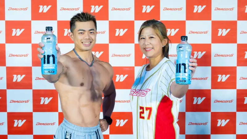 ▲威德執行副總大巨蛋開球 威cam驚艷全場（圖／謝硯宇攝影）