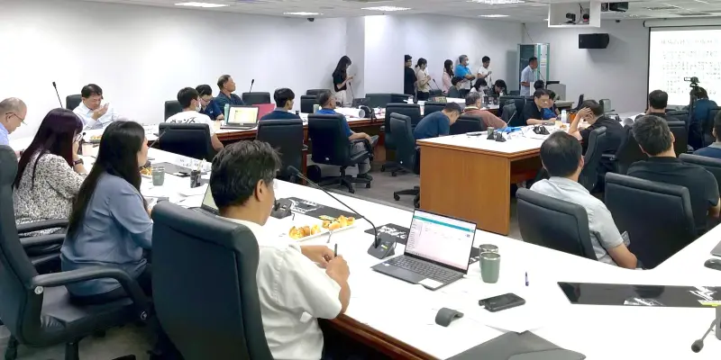 ▲海洋委員會海洋保育署舉辦國外海洋油污染及海運化學品污染應變訓練兵棋推演活動，以強化跨機關複合式災害應變量能。(圖／海洋保育署提供)